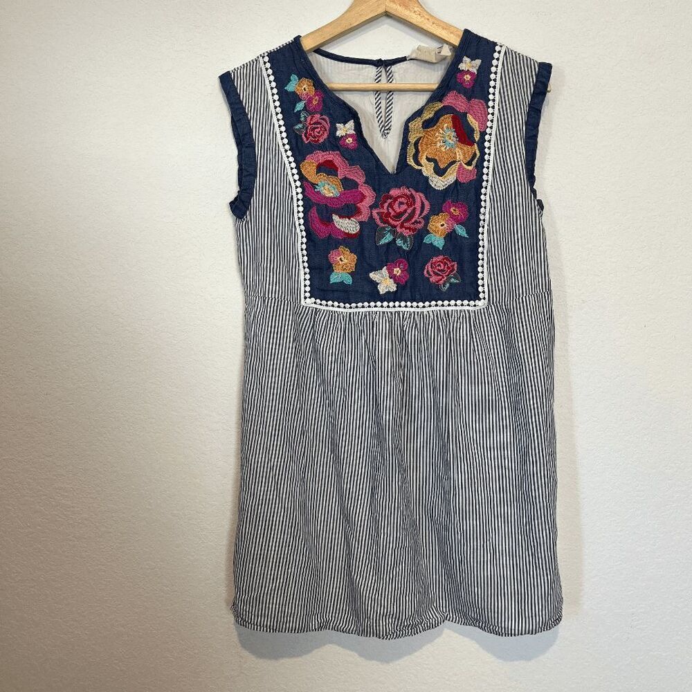 Savanna Jane Blue Striped Floral Embroidered Sleeveless Top Women's Size Small